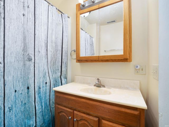 244 Grayston Avenue, Huntington, IN 46750