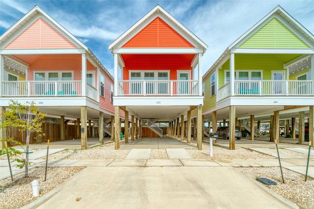 1102 62nd Street, Galveston, TX 77551