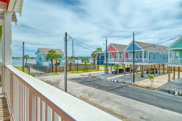 1102 62nd Street, Galveston, TX 77551