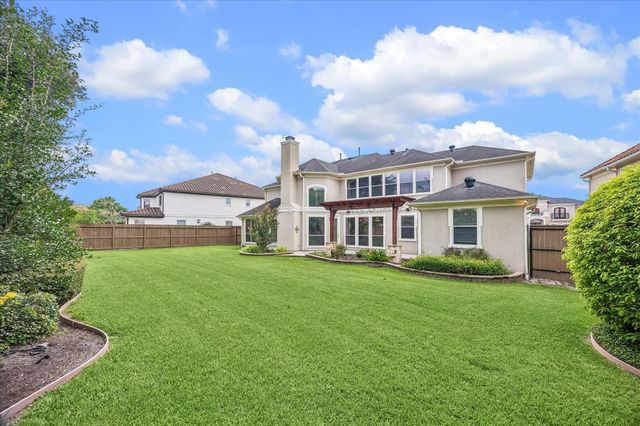 2210 Bywater Drive, Houston, TX 77077