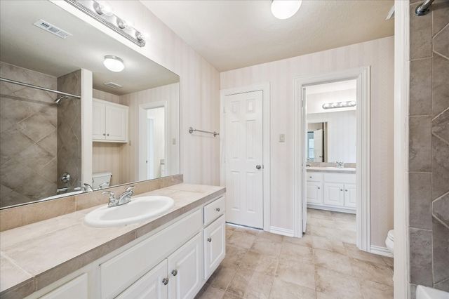 2210 Bywater Drive, Houston, TX 77077