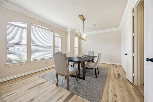 2210 Bywater Drive, Houston, TX 77077