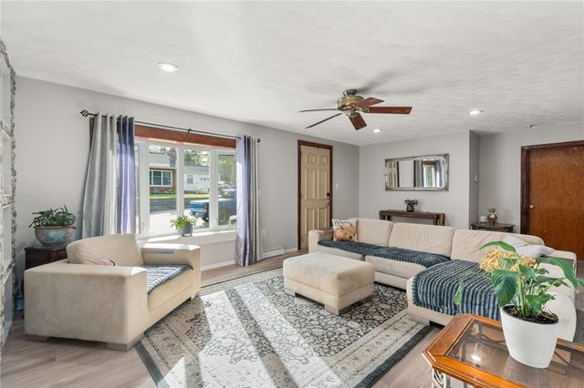 30 Lockwood Road, Cumberland, RI 02864