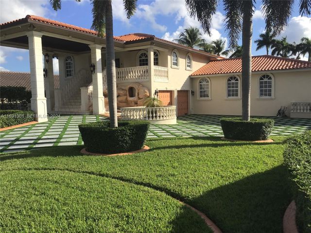 13460 SW 32nd Street, Miami, FL 33175