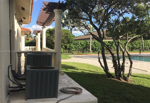 13460 SW 32nd Street, Miami, FL 33175