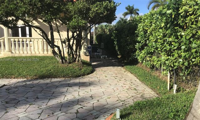 13460 SW 32nd Street, Miami, FL 33175