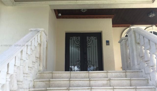 13460 SW 32nd Street, Miami, FL 33175