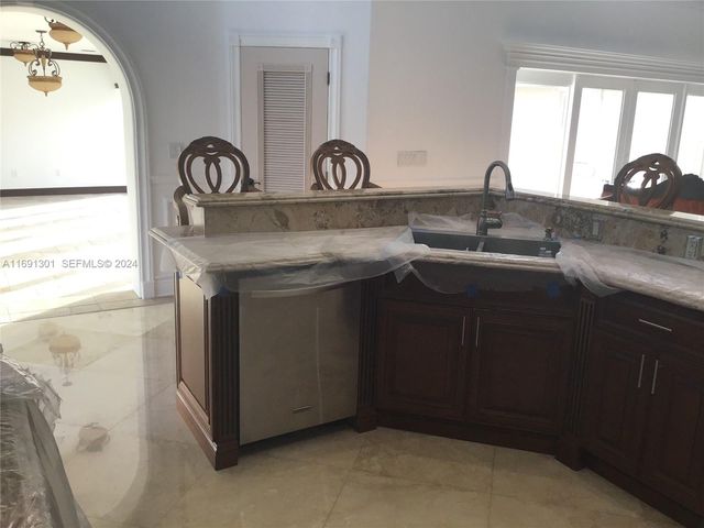 13460 SW 32nd Street, Miami, FL 33175