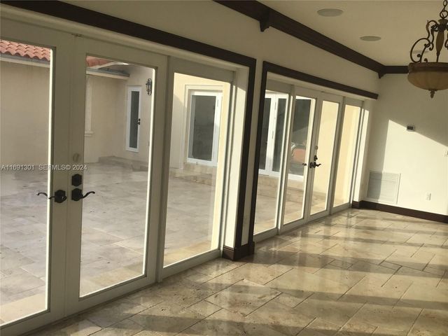 13460 SW 32nd Street, Miami, FL 33175