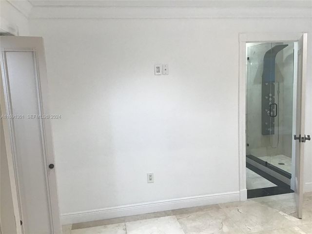 13460 SW 32nd Street, Miami, FL 33175