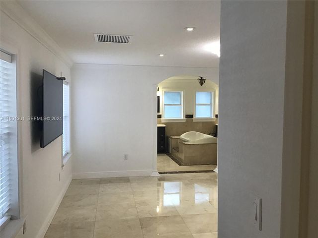13460 SW 32nd Street, Miami, FL 33175