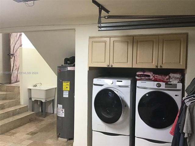 13460 SW 32nd Street, Miami, FL 33175