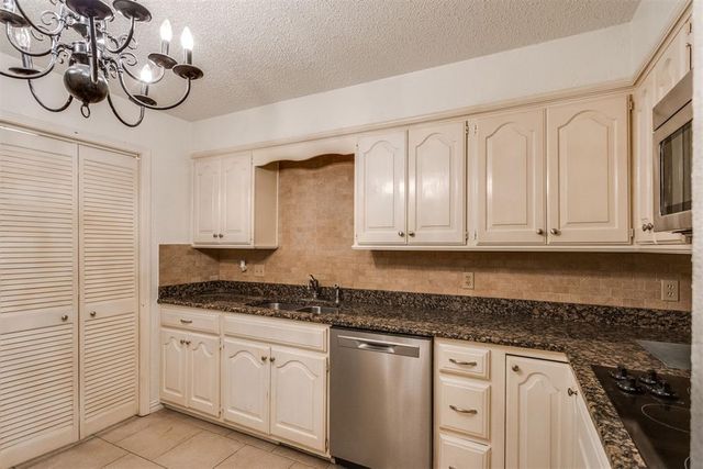 7817 Old Hickory Lane, Oklahoma City, OK 73116