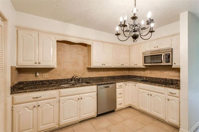 7817 Old Hickory Lane, Oklahoma City, OK 73116