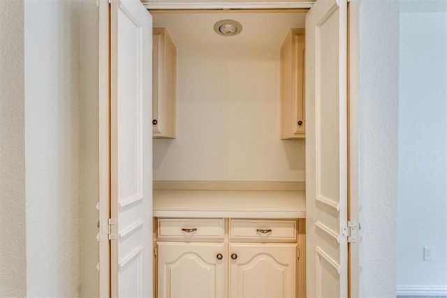 7817 Old Hickory Lane, Oklahoma City, OK 73116