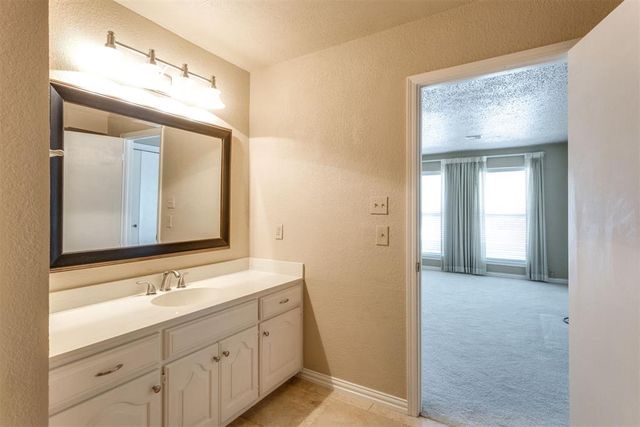 7817 Old Hickory Lane, Oklahoma City, OK 73116