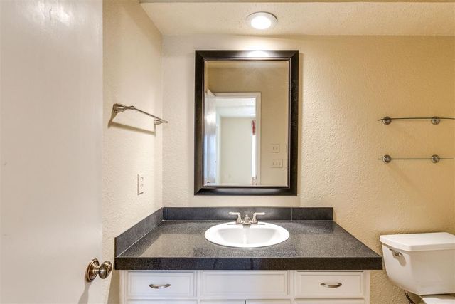 7817 Old Hickory Lane, Oklahoma City, OK 73116