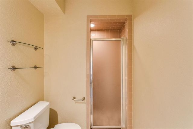 7817 Old Hickory Lane, Oklahoma City, OK 73116