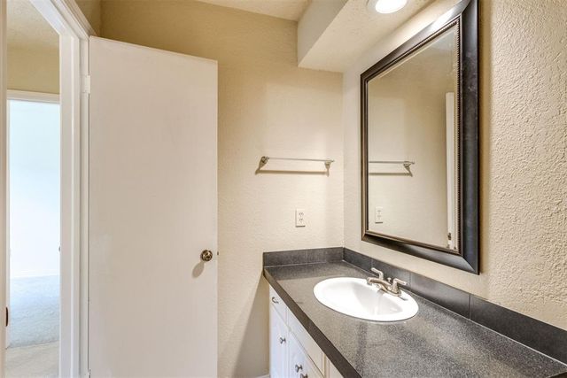 7817 Old Hickory Lane, Oklahoma City, OK 73116