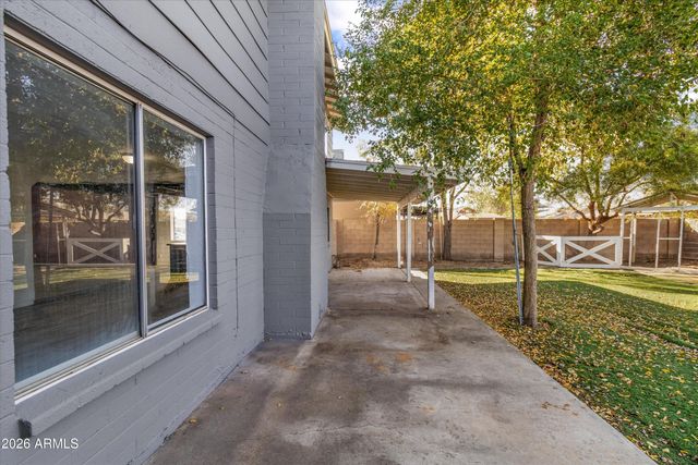 5204 W GARDEN Drive, Glendale, AZ 85304