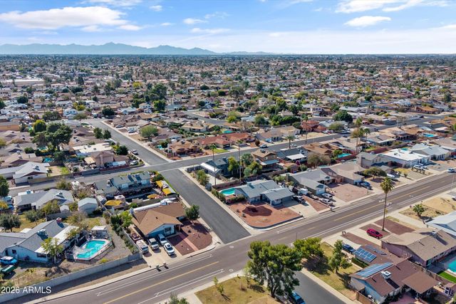 5204 W GARDEN Drive, Glendale, AZ 85304