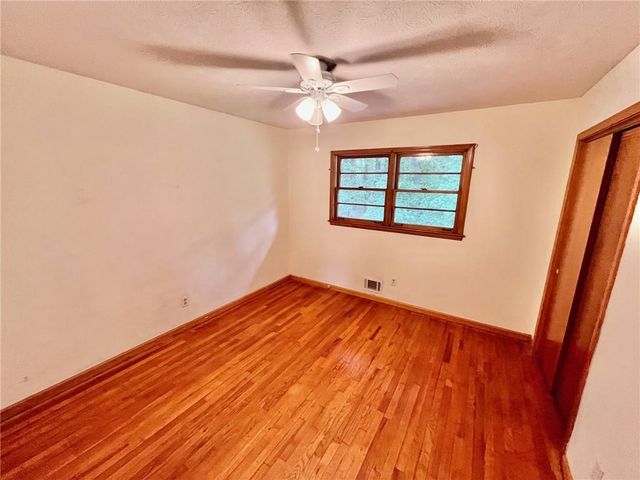 512 Donwood Lane SW, Marietta, GA 30060