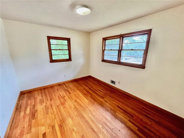 512 Donwood Lane SW, Marietta, GA 30060