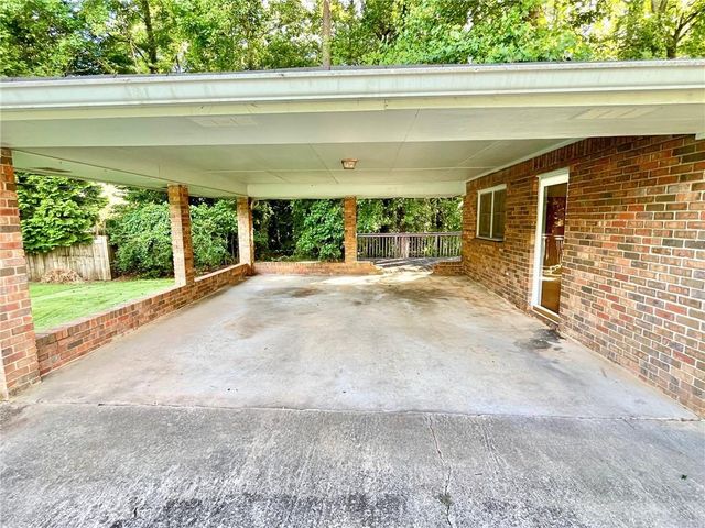 512 Donwood Lane SW, Marietta, GA 30060