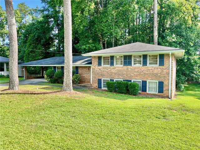 512 Donwood Lane SW, Marietta, GA 30060