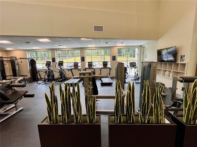 512 Donwood Lane SW, Marietta, GA 30060
