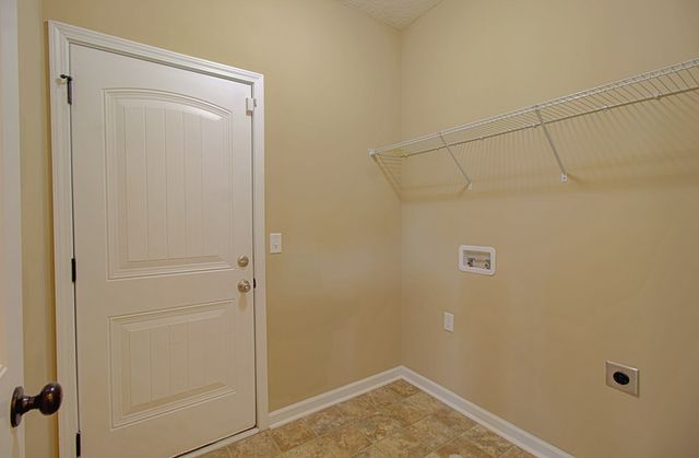 935 Mustang Lane NE, Ludowici, GA 31313