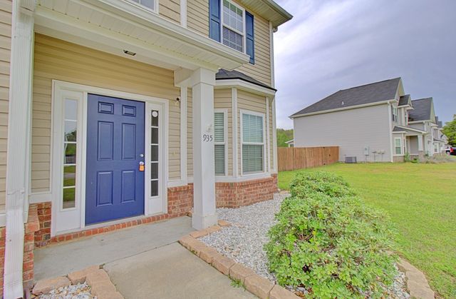 935 Mustang Lane NE, Ludowici, GA 31313