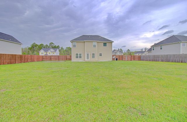 935 Mustang Lane NE, Ludowici, GA 31313