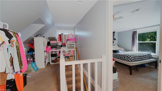 454 Algonquin RD, Hampton, VA 23661