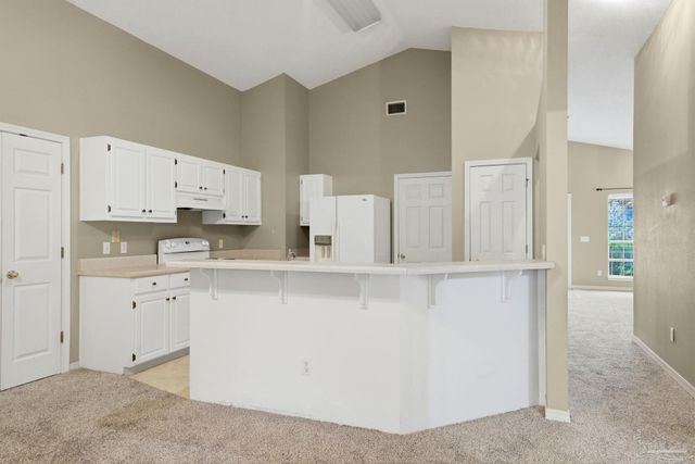 2528 Eclipse Ln, Pensacola, FL 32514