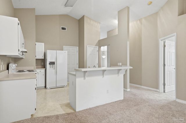 2528 Eclipse Ln, Pensacola, FL 32514