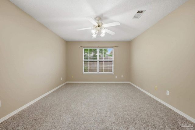 2528 Eclipse Ln, Pensacola, FL 32514