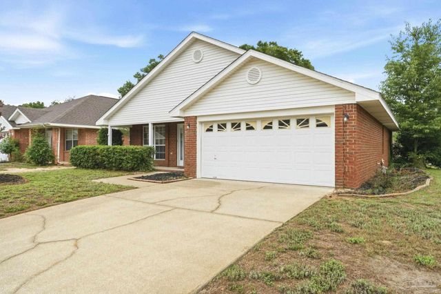 2528 Eclipse Ln, Pensacola, FL 32514