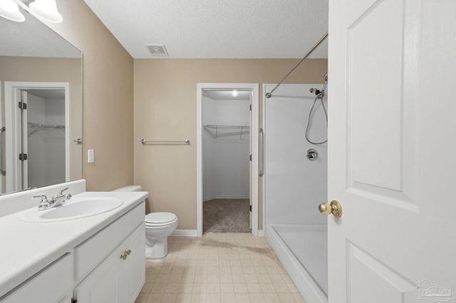 2528 Eclipse Ln, Pensacola, FL 32514