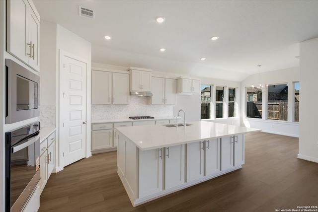 609 Borchers Blvd, New Braunfels, TX 78132