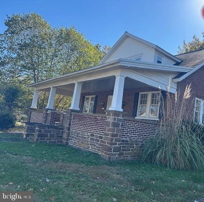 116 N MAIN ST, Hatfield, PA 19440