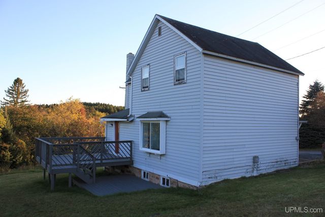 514 Hacey Street, Norway, MI 49870