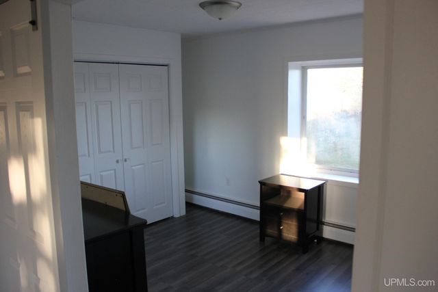 514 Hacey Street, Norway, MI 49870