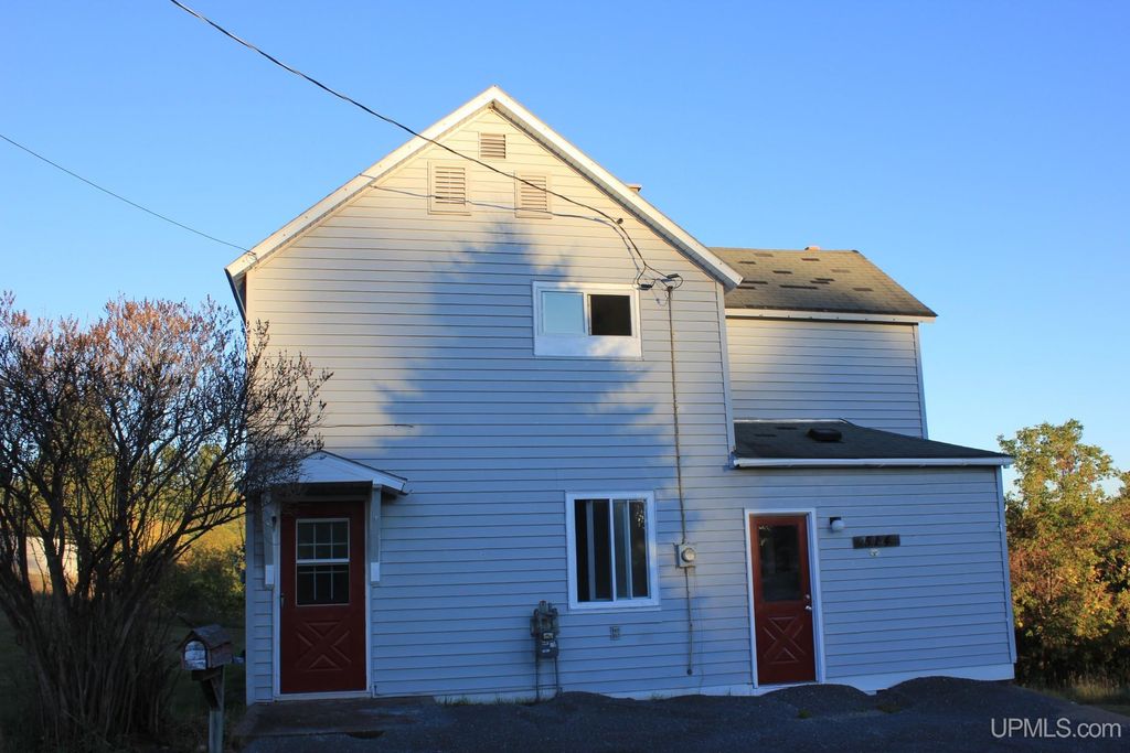 514 Hacey Street, Norway, MI 49870