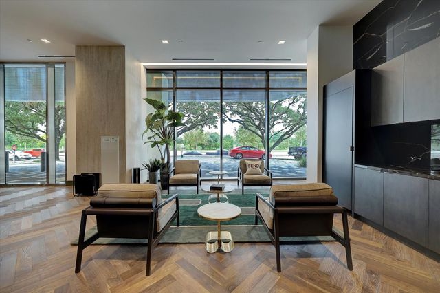 1711 Allen Parkway 1905, Houston, TX 77019