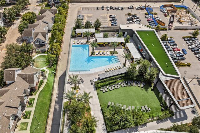 1711 Allen Parkway 1905, Houston, TX 77019