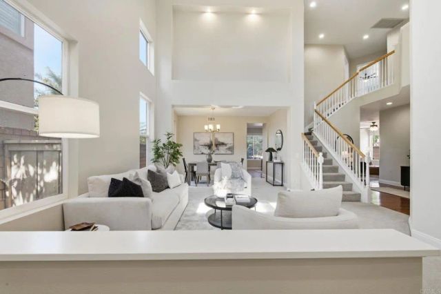 11086 Cedarcrest Way, San Diego, CA 92121