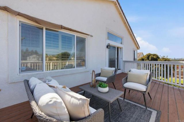 11086 Cedarcrest Way, San Diego, CA 92121