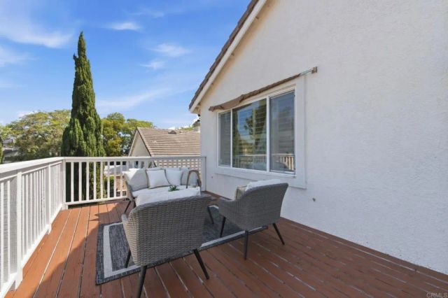 11086 Cedarcrest Way, San Diego, CA 92121