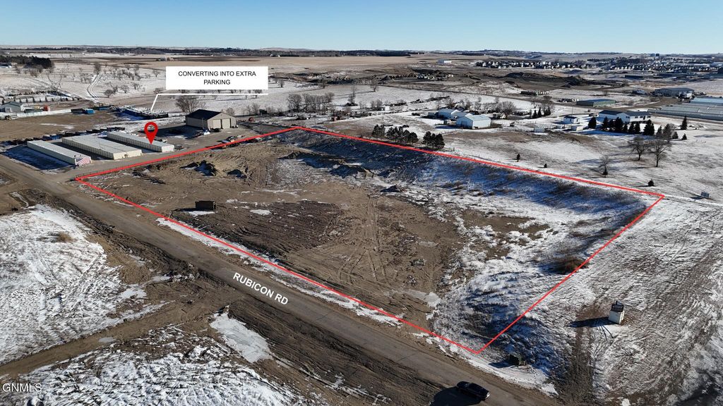 2210-2220 Gladiator Point, Lincoln, ND 58504 photo 2